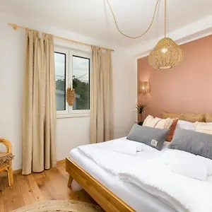 Bed & Breakfast In2therooms Giulia